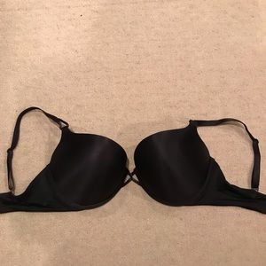 Victoria Secret Miraculous Plunge Bra